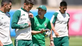 Inicia el Tri la era Cocca