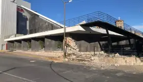 Choca contra el Museo de Arte de Nogales