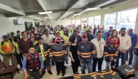 Reciben empleados de Servicios Públicos nuevo comedor