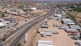 Anuncia Alcalde arranque de obra de pavimentación de entrada a Nogales