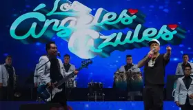 Los Ángeles Azules pausan el tango y bailan con cumbia