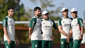 Lozano toma las riendas