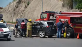 Tres lesionados en aparatoso choque