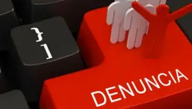 Denuncia mujer a expareja; la amenazó con machete