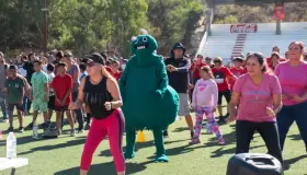 Preside Primera Dama evento multitudinario de estudiantes