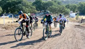 Realizan carrera a favor de la salud mental