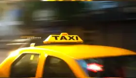 Asalta a taxista sujeto en compañía de su familia
