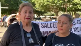 Exigen viudas de policías se incluya pago de compensación en 2024