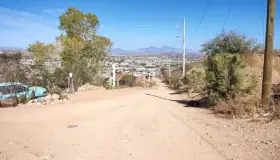 Es pavimento de calle Otopames otra alternativa de consulta en Fopin