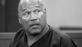 Fallece O. J. Simpson tras lucha contra el cáncer; ex futbolista acusado de asesinato