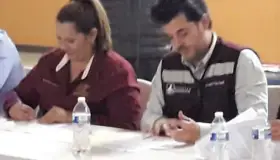 Formalizan Ayuntamiento e Ingenieros convenio de apoyo