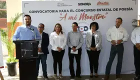 Convocan SEC e ISC a participar en el I Concurso Estatal de Poesía “A mi maestro”