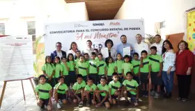 Convocan a concurso de poesía