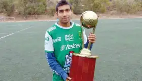 Urías es campeón goleador de la SCSL