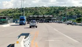 Detenidos con vehículo robado