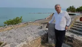 Ayudará a comercio eliminación de aranceles: López Obrador