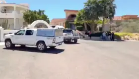 Hallan a estadounidense sin vida