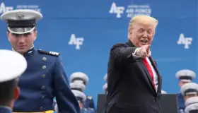 Así 'justificó' Trump el nuevo arancel impuesto a México