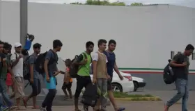 Llega nueva caravana de migrantes a frontera sur de México