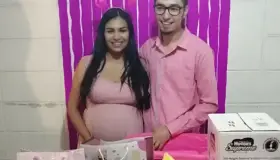 Diana disfruta de Baby Shower