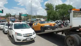 Detectan 20 taxis “piratas”