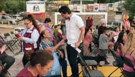 Atiende Alcalde Pujol a vecinos