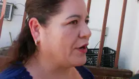 Entregan apoyos a familias