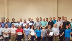 Mantienen ingenieros capacitación