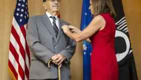 Recibe nogalense Medalla Púrpura