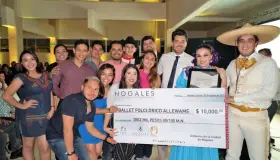 Reconoce Alcalde a juventud nogalense