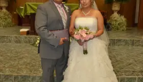 Abigail y César enlazan su amor