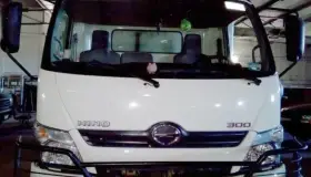 Hallan vehículo con armas