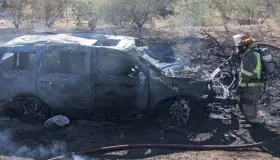 Grave mujer al sufrir accidente carretero