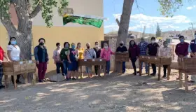 Llevan Sembrando Vida a Puesta del Sol