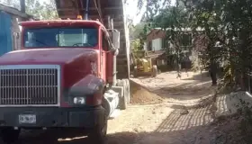 Mejoran vialidades en varias colonias