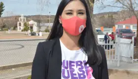 Imparte maestra asesoría  escolar como labor social